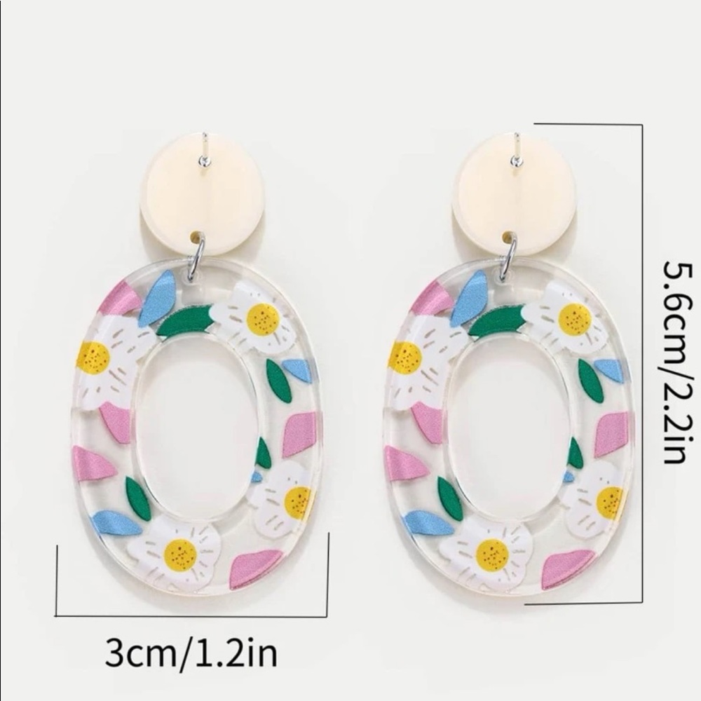 💚3/$21💚 Floral Dangle Earrings